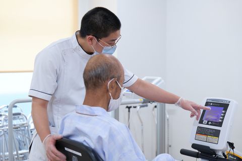 多職種連携で支える回復リハビリ