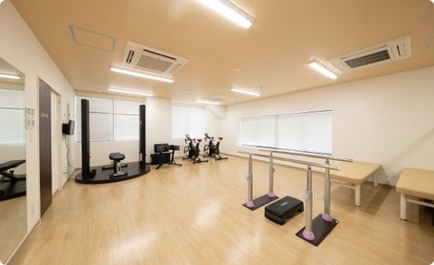 整形・内科を総合的に診療