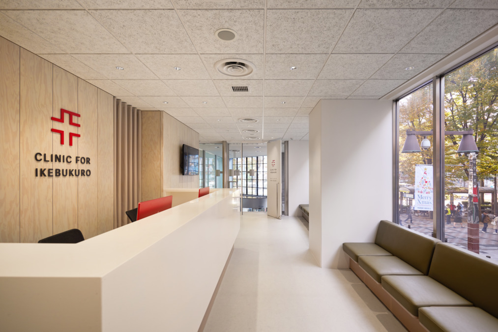 池袋東口1分、夜も通える頼れる窓口