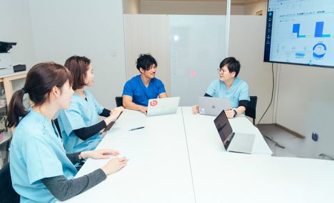 専門職が連携するチーム診療