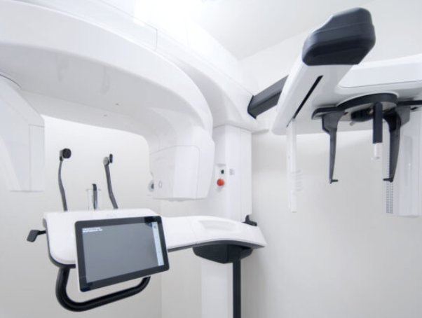 CT/口腔内スキャナーで精密な診断