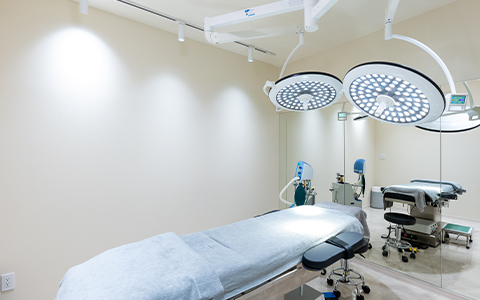 “通いやすく誠実な美容医療”