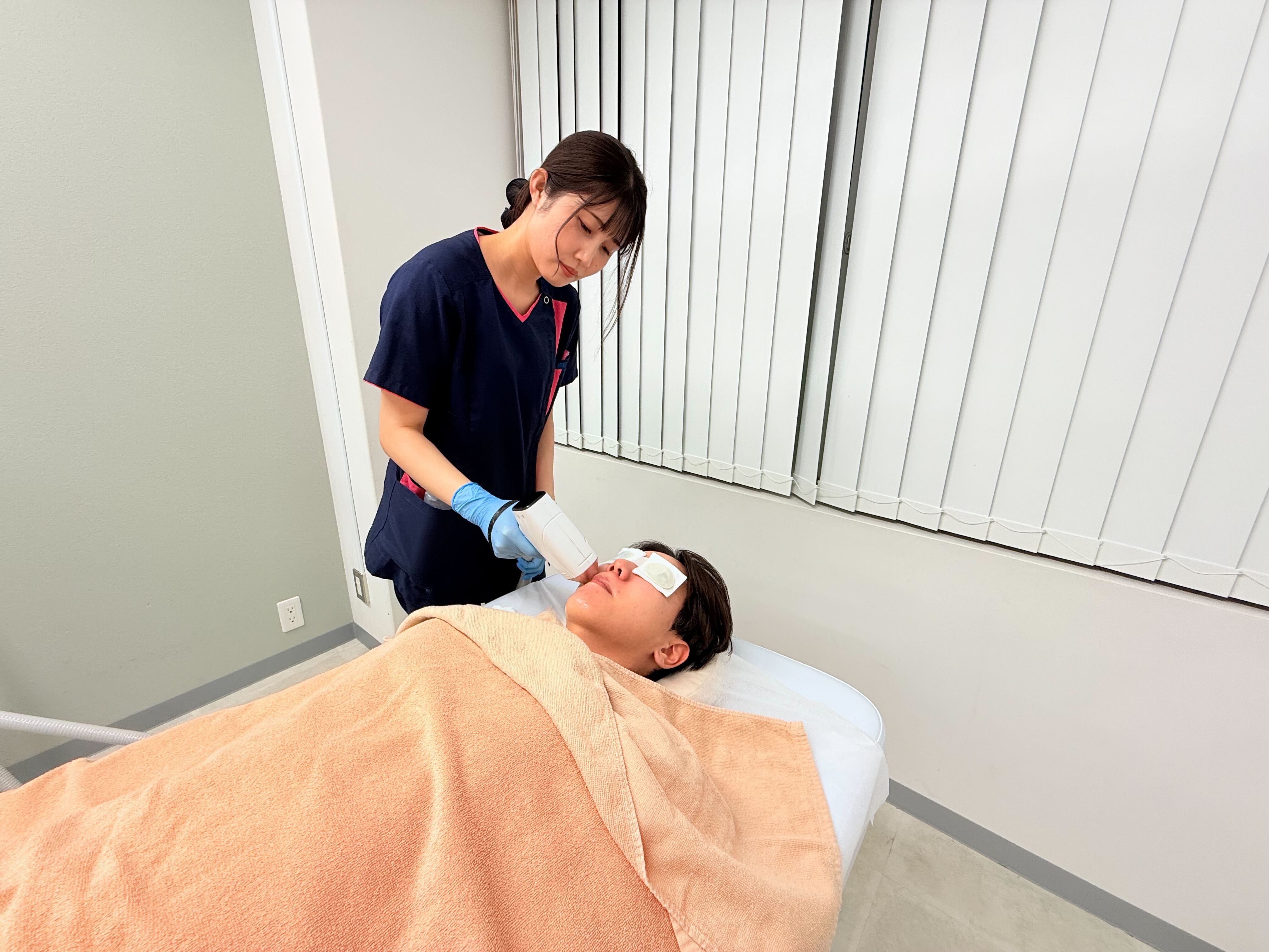 痛みを抑えた快適な医療脱毛