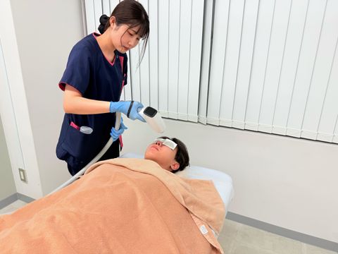 痛みに配慮した快適な男性専門施術