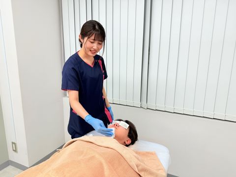 痛みに配慮した最新レーザー導入