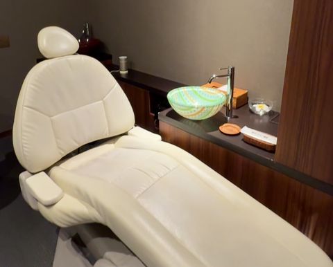 美を磨く上質空間で受ける施術