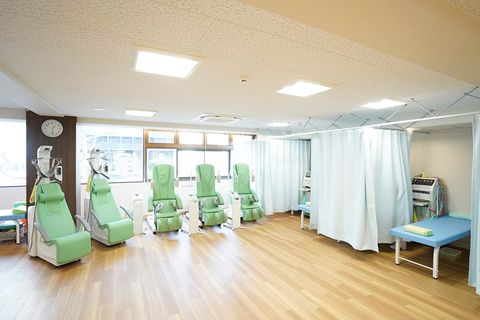 経験ブランク不問☆週休二日制・年間休日120日以上♪残業少なめ☆住宅手当あり◎人工股関節手術専門の整形外科クリニックです◇『御茶ノ水駅』『水道橋駅』より徒歩6分♪