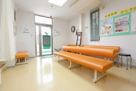 平井駅から徒歩4分♪♪週3日からOK！！水・土・日の午前、月・金フルタイムで勤務できる方歓迎♪♪内視鏡をしっかり学べる職場です！！病気を治すだけではない。 患者さんが健康を理解できる医療を。処置や診療補助に加えて、患者さんの健康を支える看護を実践しませんか。